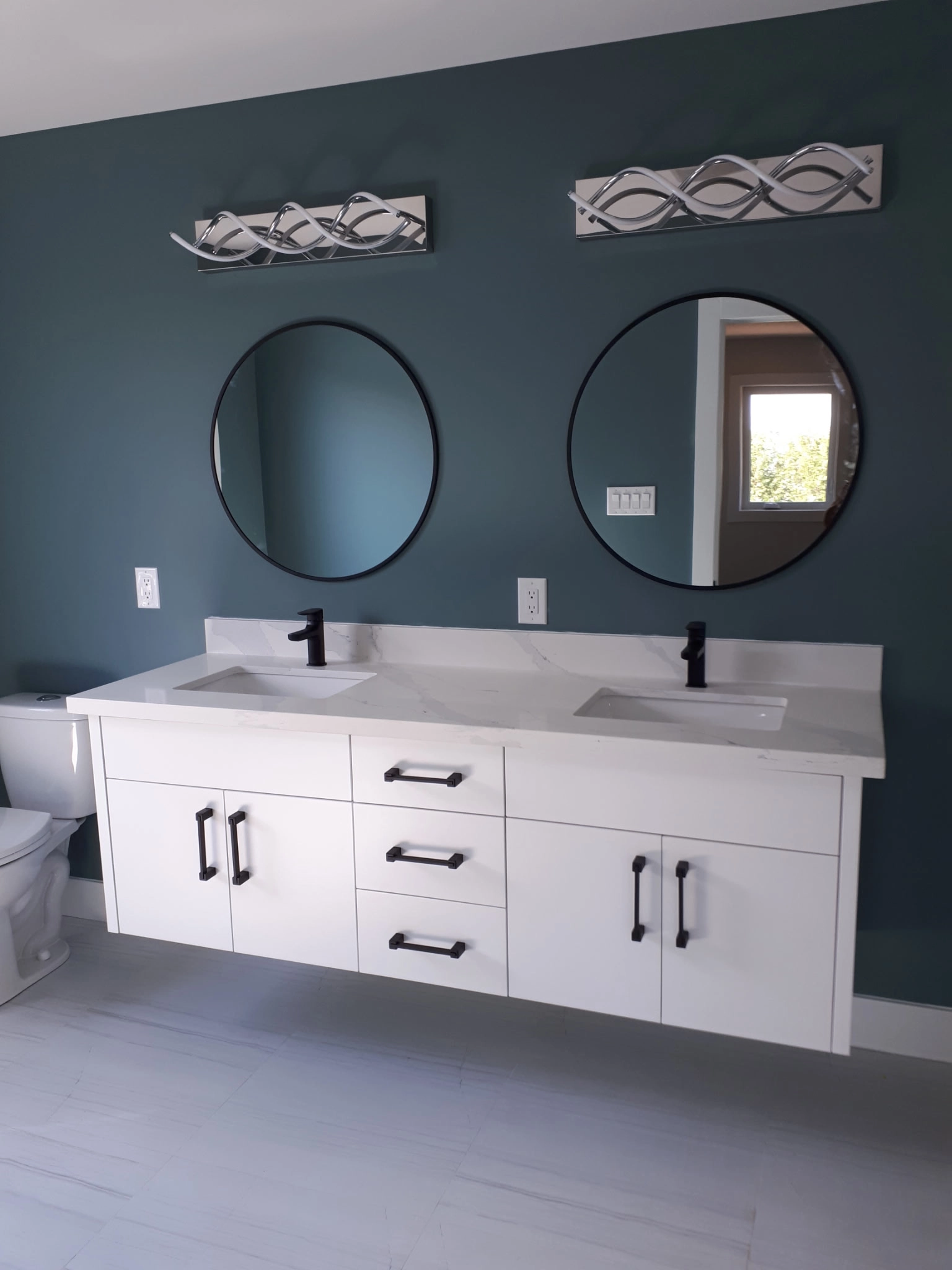 Dymek Design and Build